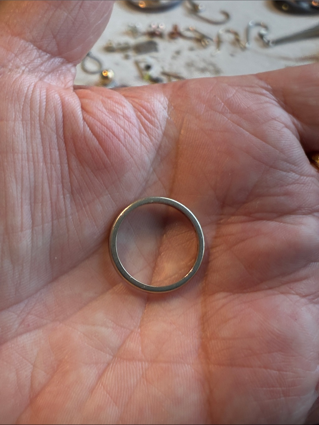 14 K White Gold Band 1.88 Grams Size 6